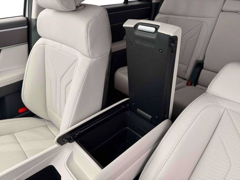 New 2026 Hyundai Santa Fe SEL FWD image 19