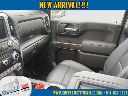 Used 2021 GMC Sierra 1500 SLT w/ SLT Premium Package AWD/4WD image 28