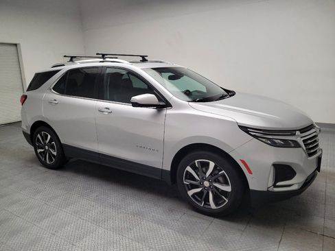 Used 2022 Chevrolet Equinox Premier FWD image 11