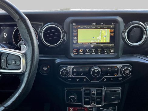 Used 2022 Jeep Wrangler Unlimited Rubicon AWD/4WD image 7