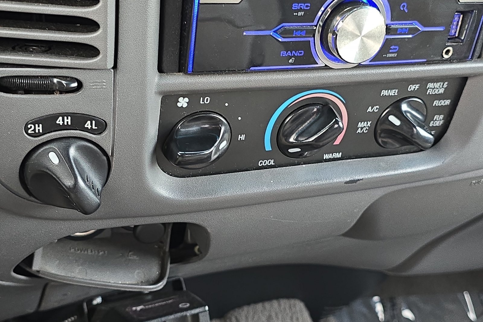 Used 2002 Ford F150 4x4 SuperCrew image 18