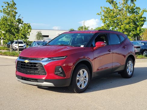 Used 2020 Chevrolet Blazer LT FWD image 3