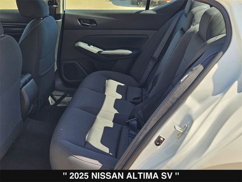 New 2025 Nissan Altima 2.5 SV image 17