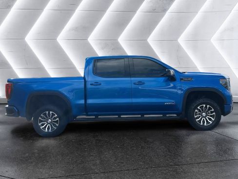 Used 2023 GMC Sierra 1500 AT4 w/ AT4 Preferred Package AWD/4WD image 8