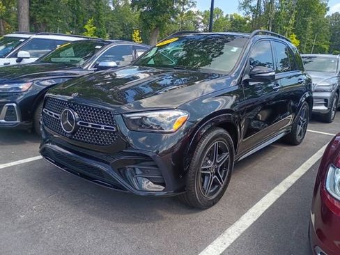 Used 2024 Mercedes-Benz GLE 350 4MATIC image 2