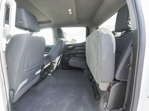 Used 2021 Chevrolet Silverado 1500 LT image 33