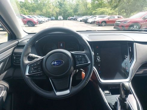 Certified 2025 Subaru Outback Premium AWD/4WD image 10