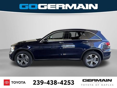 Used 2021 Mercedes-Benz GLC 300 image 2