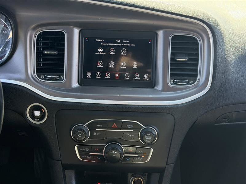 Used 2019 Dodge Charger SXT RWD image 29