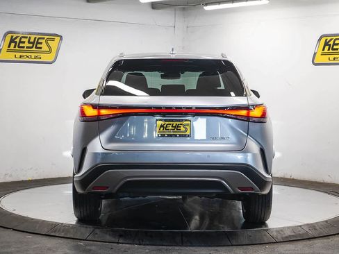 Used 2023 Lexus RX 350 Premium Plus w/ Cold Area Package FWD image 3