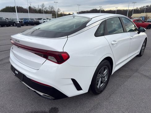 Used 2023 Kia K5 LXS image 10