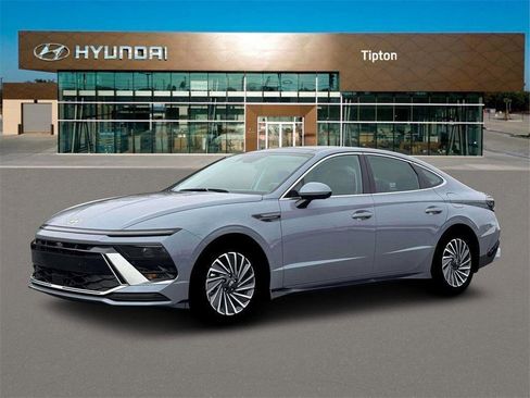 New 2026 Hyundai Sonata Limited image 2