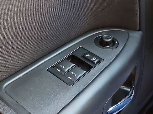 Used 2013 Dodge Challenger R/T w/ Electronics Convenience Group image 26