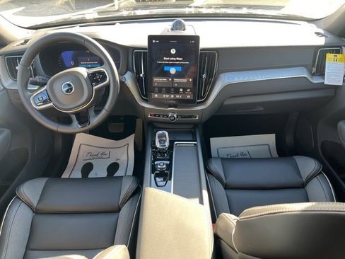 New 2026 Volvo XC60 T8 Polestar AWD/4WD image 19