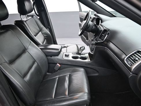 Used 2019 Jeep Grand Cherokee Limited image 23