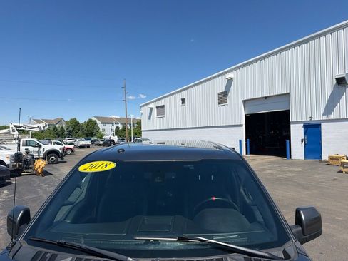 Used 2018 Ford F150 Raptor w/ Equipment Group 802A Luxury AWD/4WD image 10