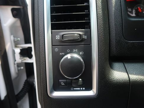 Used 2024 RAM 1500 Classic SLT RWD image 21