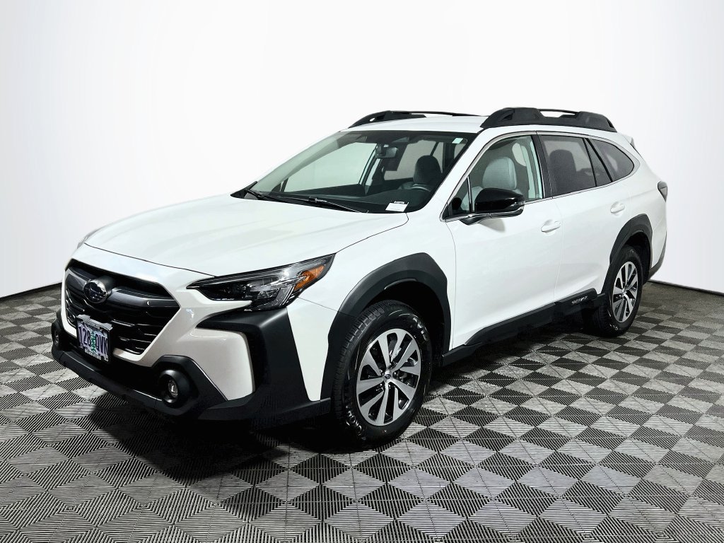 Certified 2025 Subaru Outback Premium AWD/4WD image 3