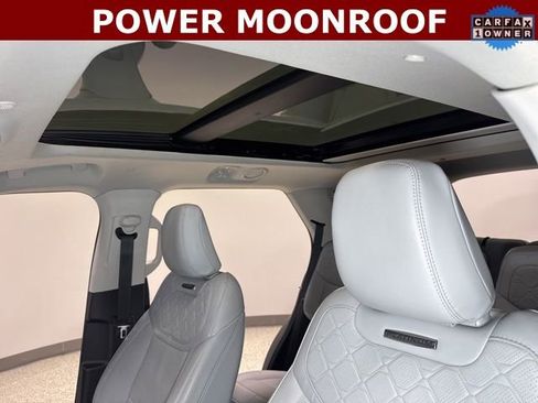 Used 2025 Ford Explorer Platinum w/ LUX Leather Package image 3