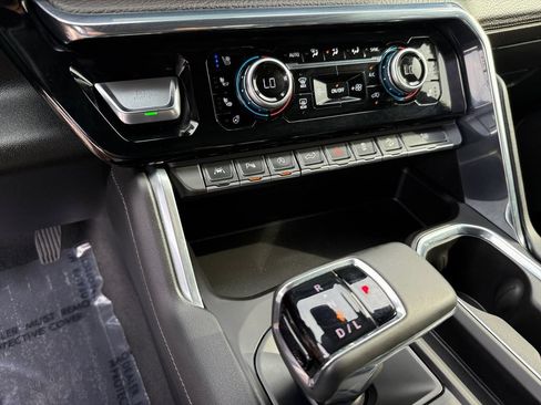 Used 2024 GMC Sierra 1500 Denali AWD/4WD image 20