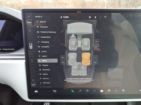 Used 2022 Tesla Model X Plaid image 26