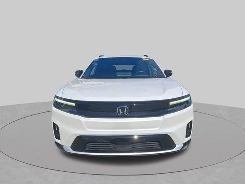 Used 2025 Honda Prologue Touring image 2