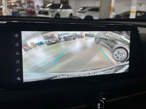 Used 2024 Nissan Ariya AWD image 27