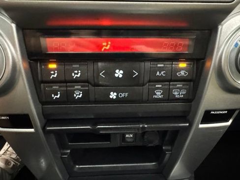 Used 2012 Toyota 4Runner Limited AWD/4WD image 44