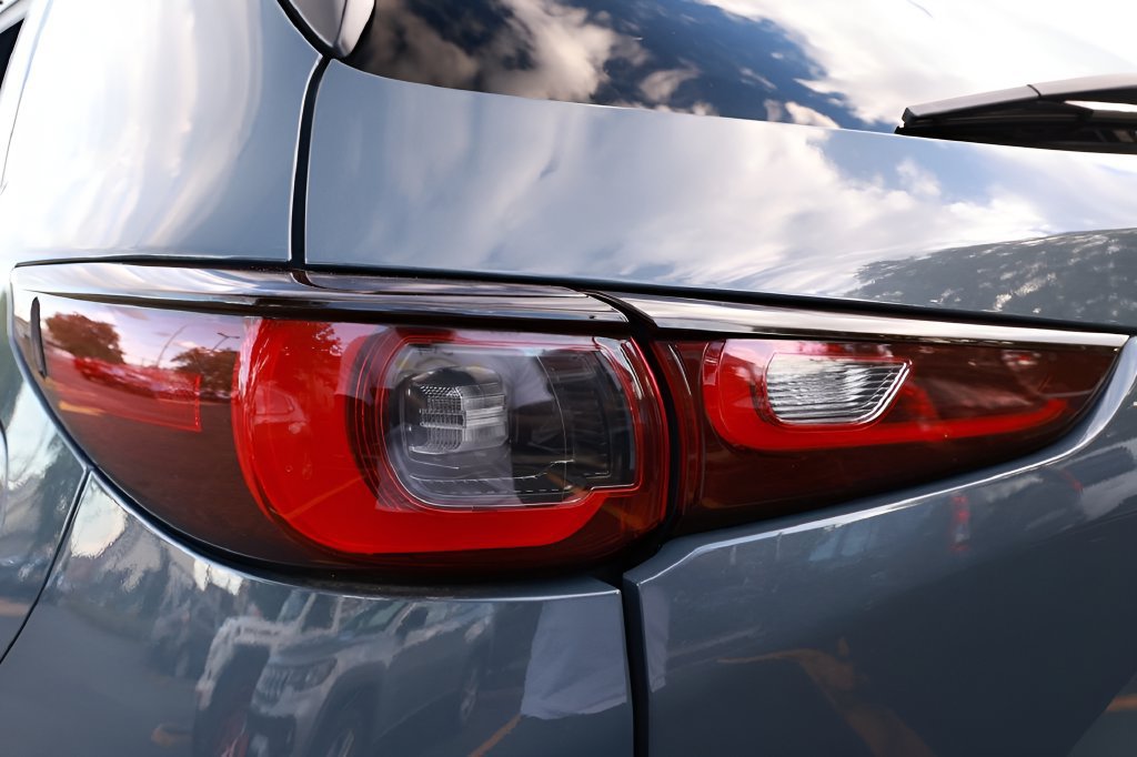 Used 2024 MAZDA CX-5 Carbon Edition AWD/4WD image 30