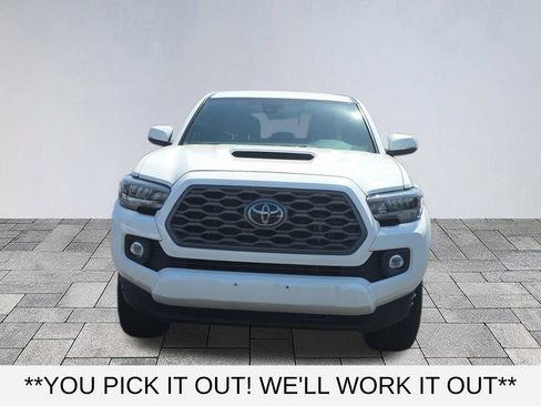 Used 2023 Toyota Tacoma TRD Sport AWD/4WD image 2