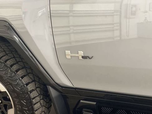 Used 2024 GMC Hummer EV 3X w/ Extreme Off-Road Package image 10