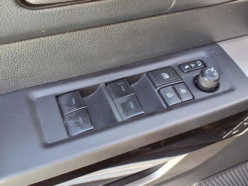 Used 2024 Toyota Tundra Limited w/ TRD Off-Road Package image 19