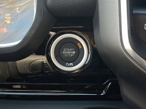 New 2026 RAM 1500 Laramie w/ Night Edition AWD/4WD image 15