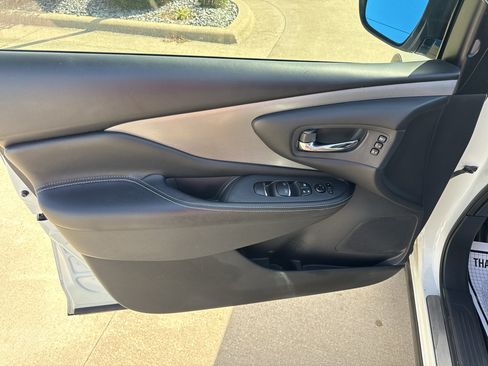 Used 2021 Nissan Murano SL AWD/4WD image 12