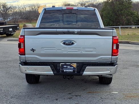 Certified 2021 Ford F150 XLT w/ Equipment Group 302A High image 6