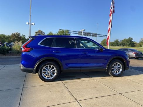 Used 2024 Honda CR-V EX image 12