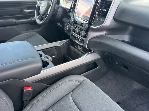 New 2026 RAM 1500 Express AWD/4WD image 14