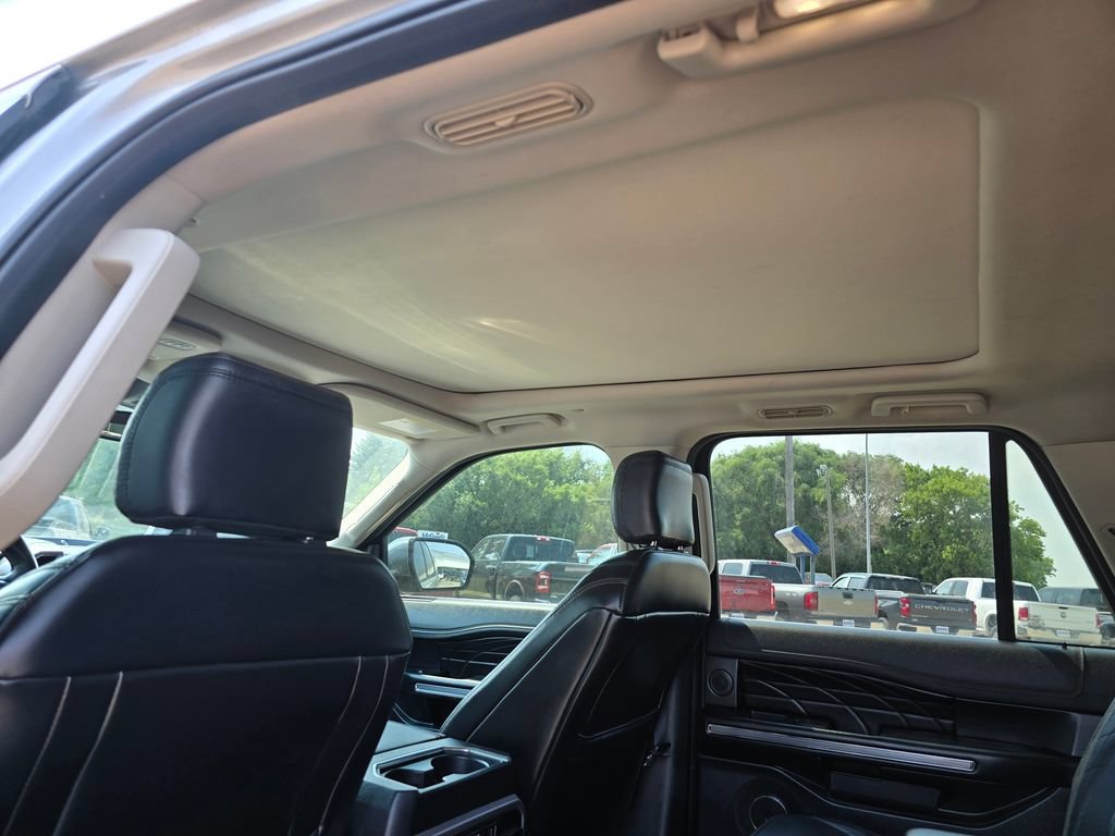Used 2019 Ford Expedition Max Platinum AWD/4WD image 14
