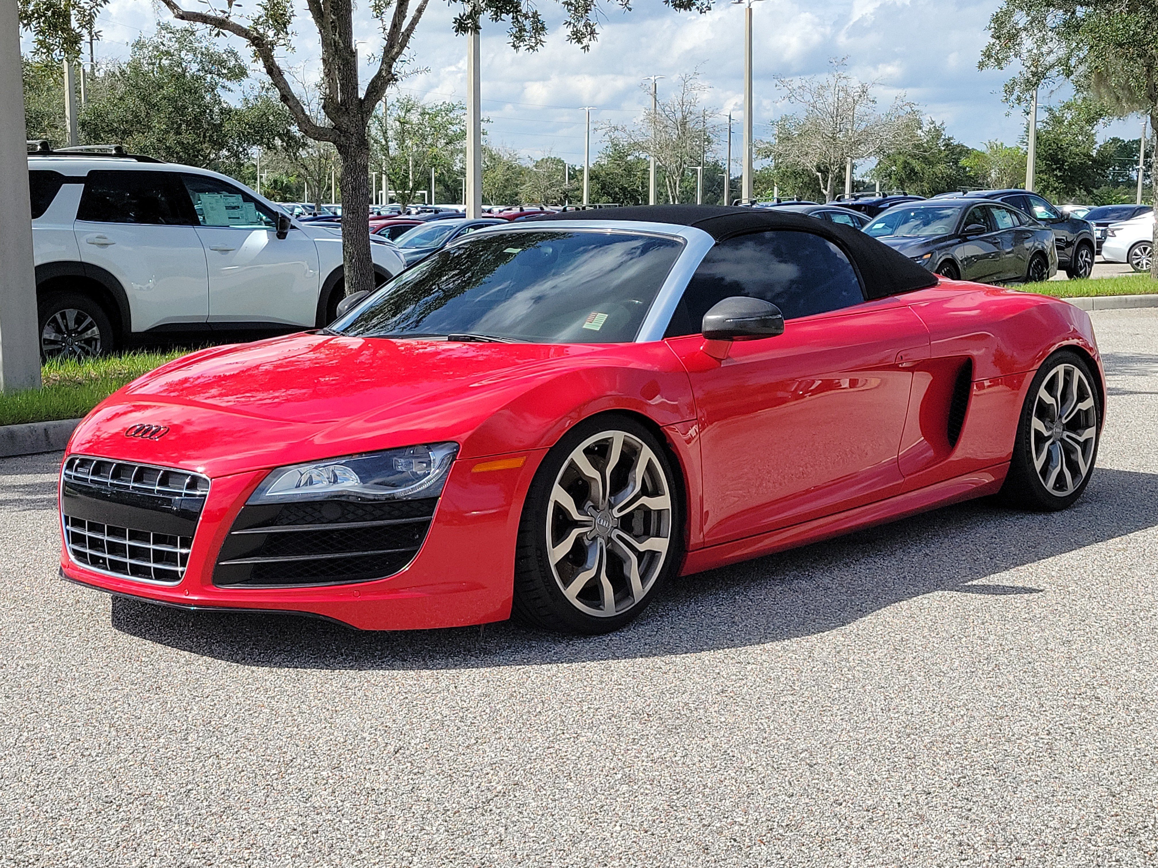 Used 2011 Audi R8 V10 AWD/4WD image 3