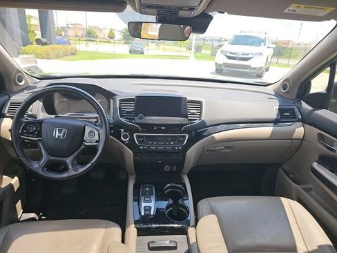 Used 2019 Honda Pilot Touring image 27