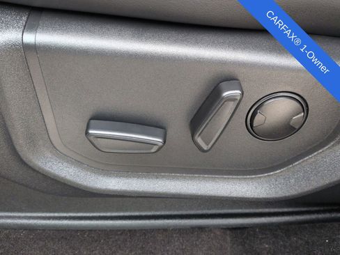 Used 2023 Ford Expedition XLT image 22