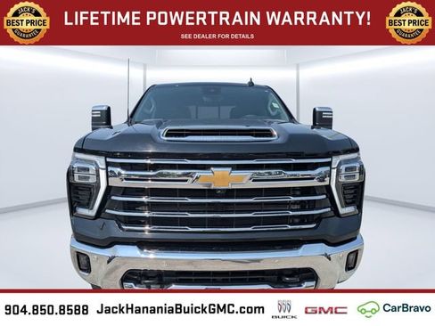 Used 2024 Chevrolet Silverado 2500 LTZ w/ LTZ Plus Package AWD/4WD image 9