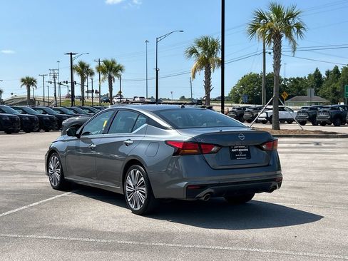 Used 2023 Nissan Altima 2.5 SL FWD image 3