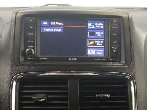 Used 2019 Dodge Grand Caravan SXT FWD image 25