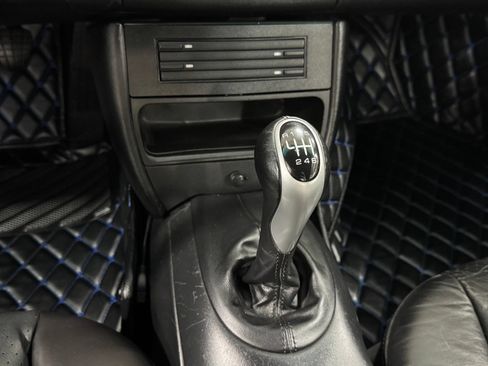 Used 2000 Porsche 911 Carrera RWD image 25