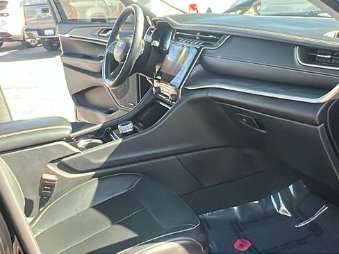 Used 2021 Jeep Grand Cherokee L Limited image 13