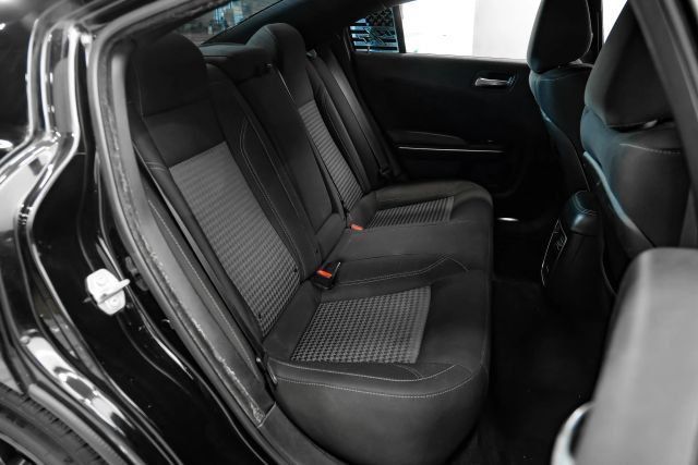 Used 2017 Dodge Charger R/T RWD image 44