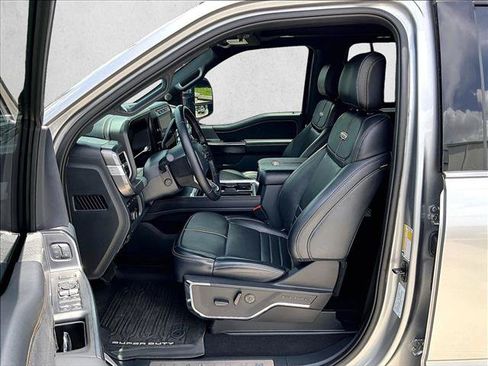 Used 2024 Ford F250 Platinum AWD/4WD image 27