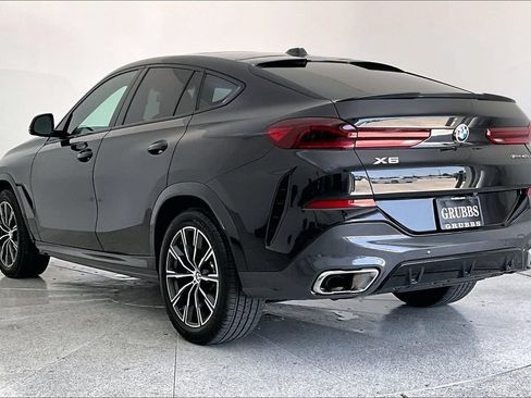 Used 2024 BMW X6 xDrive40i w/ Parking Assistance Package AWD/4WD image 15