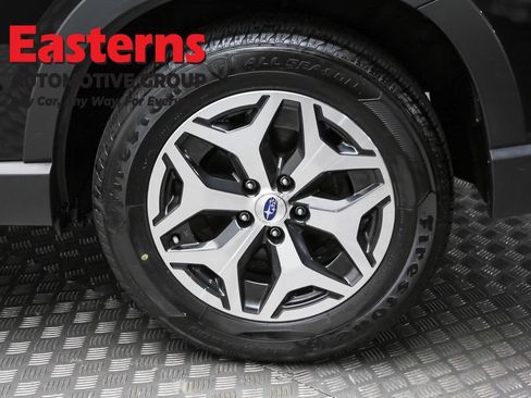 Used 2023 Subaru Forester Premium AWD/4WD image 8
